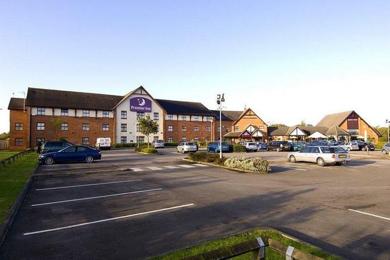 Premier Inn Premier Inn Preston East Exterior photo